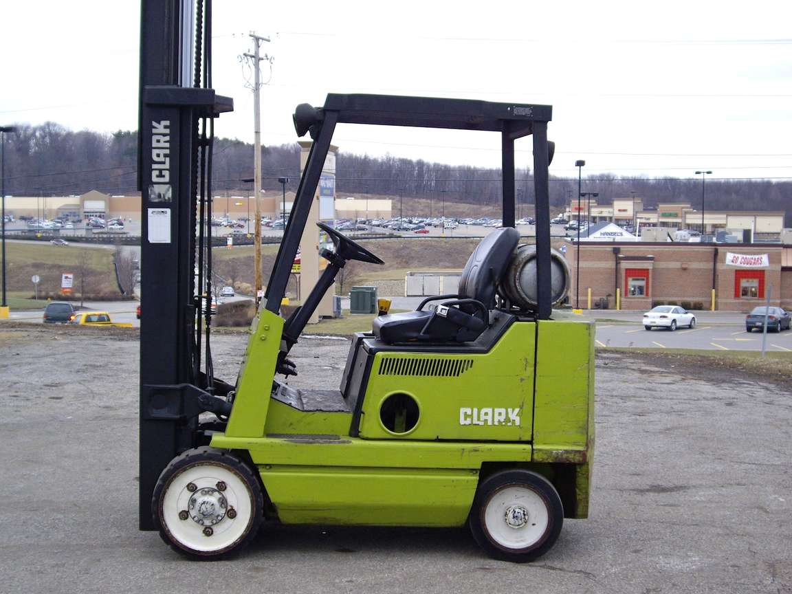 Clark Forklift #7011263
