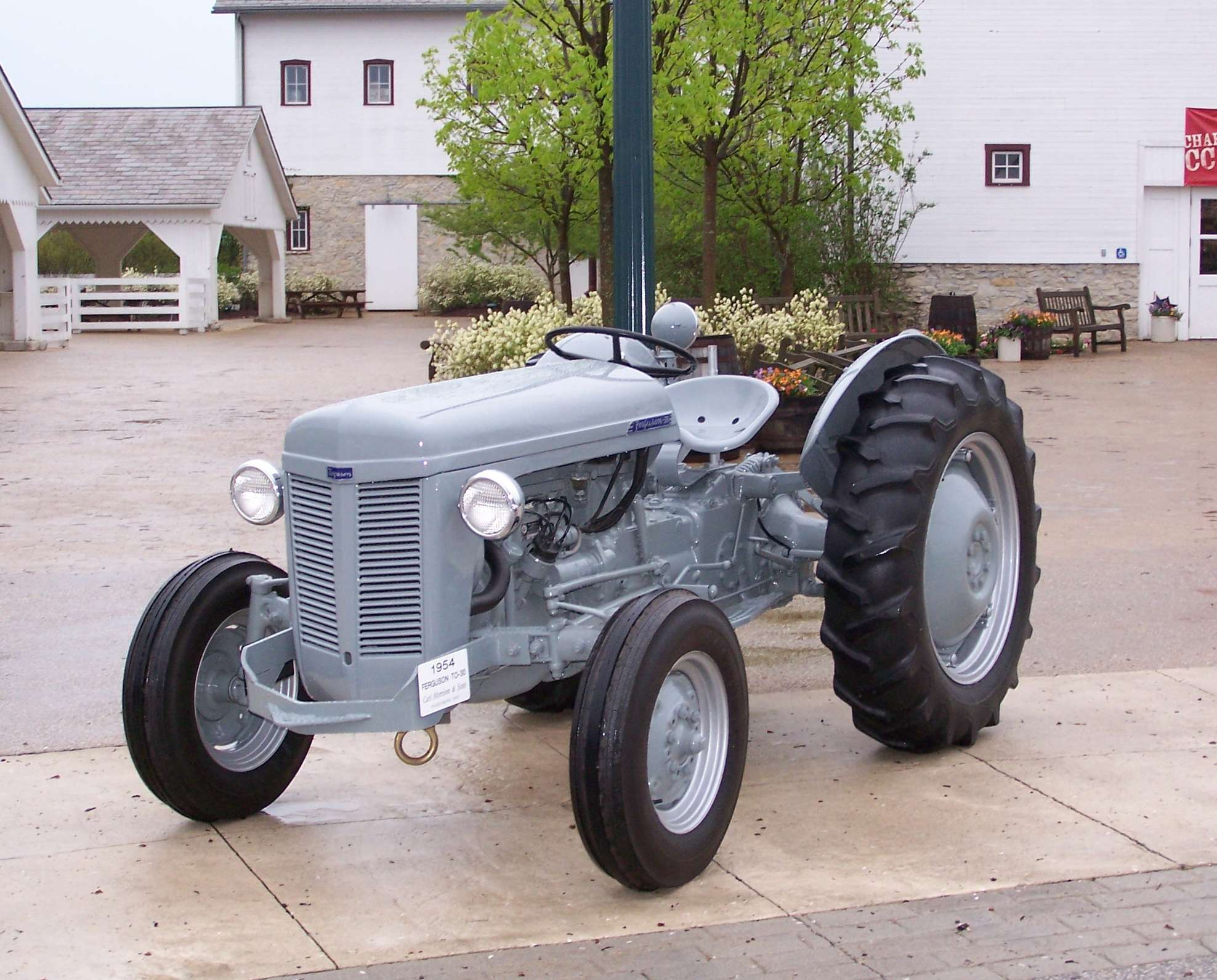 Ferguson Tractor #9579588