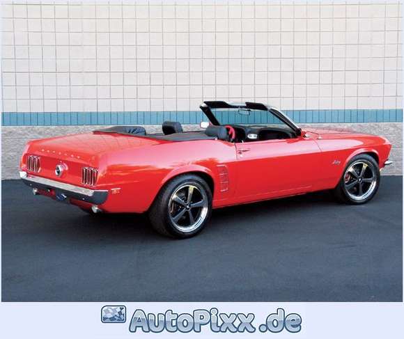 Ford Mustang Cabrio #7836872
