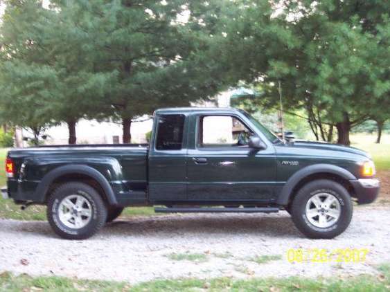 Ford Ranger XLT #9827578