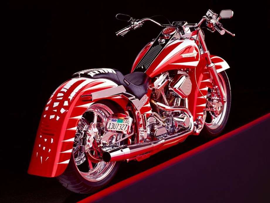 Harley-Davidson Custom #7593942