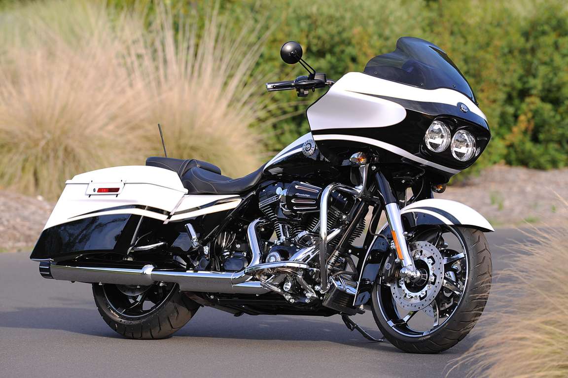 Harley-Davidson Road Glide #9559222