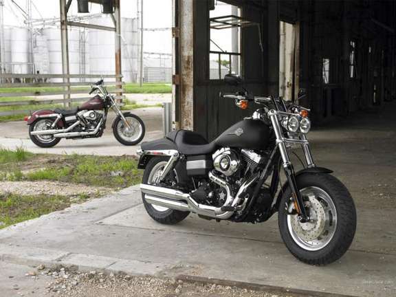 Harley-Davidson Super Glide #9558131