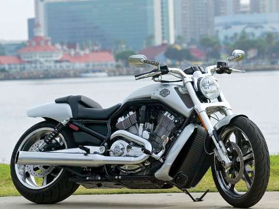 Harley-Davidson V-Rod #7193617