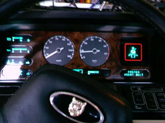 Jaguar XJ40 #9034240