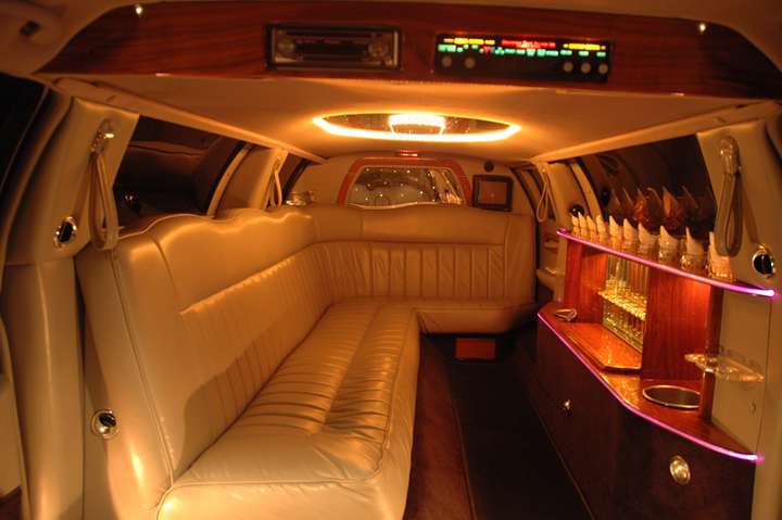 Lincoln Limousine #8962694