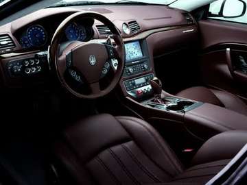 Maserati GranTurismo S #9763124