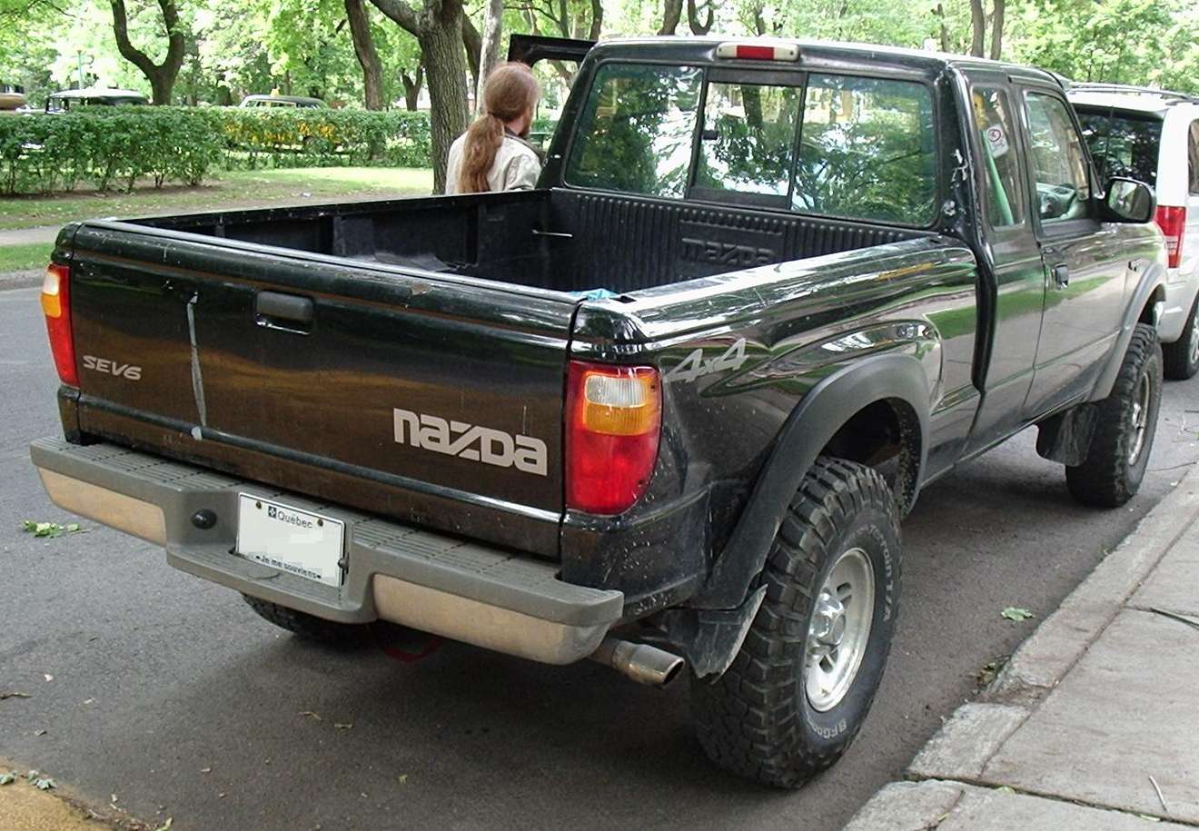 Mazda B-Series #9485558