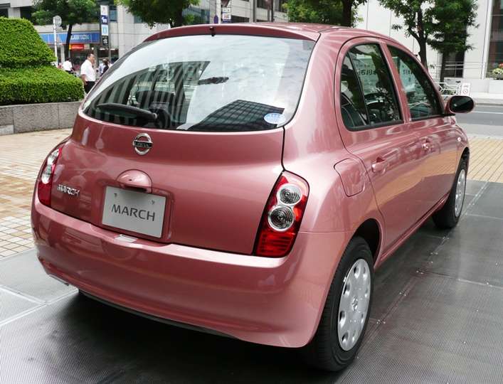 Nissan March #9924328