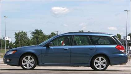 Subaru Legacy wagon #9602640