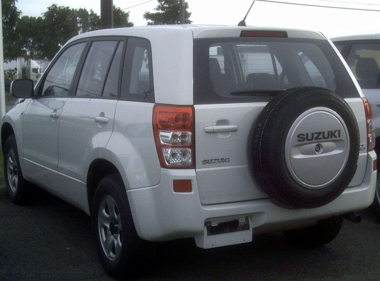 Suzuki Grand Vitara #9087576