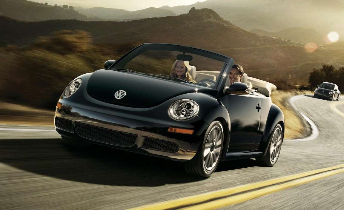 Volkswagen New Beetle #8701701