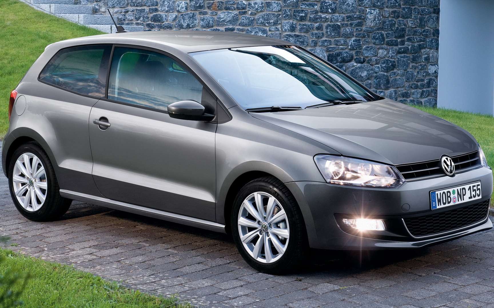 Volkswagen Polo #7341231