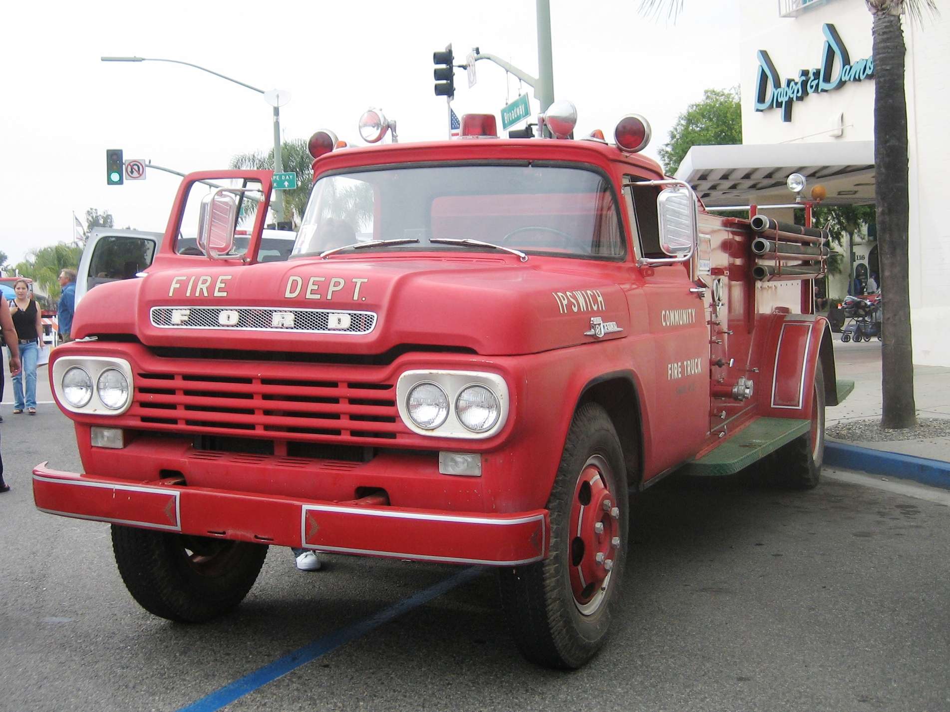 Ford F600 #7150152