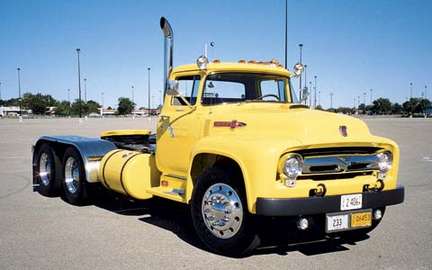 Ford F600 #7058214