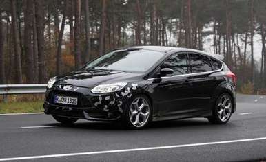 Ford Focus ST #8539264