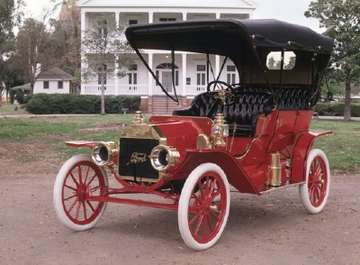 Ford Model T #8395114