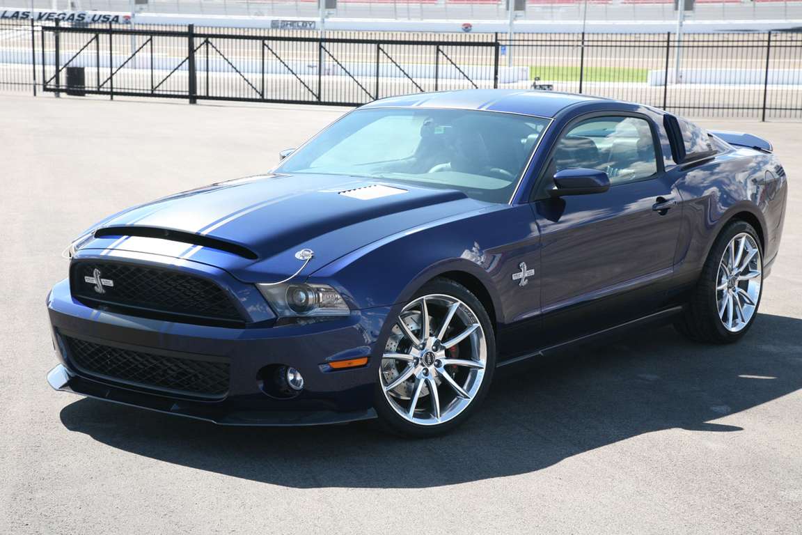 Ford Mustang GT 500 #7104171