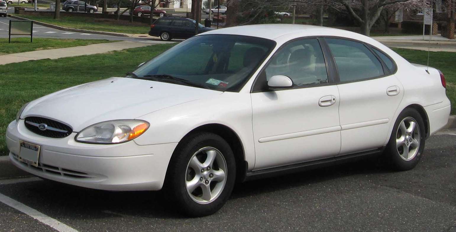 Ford_Sedan