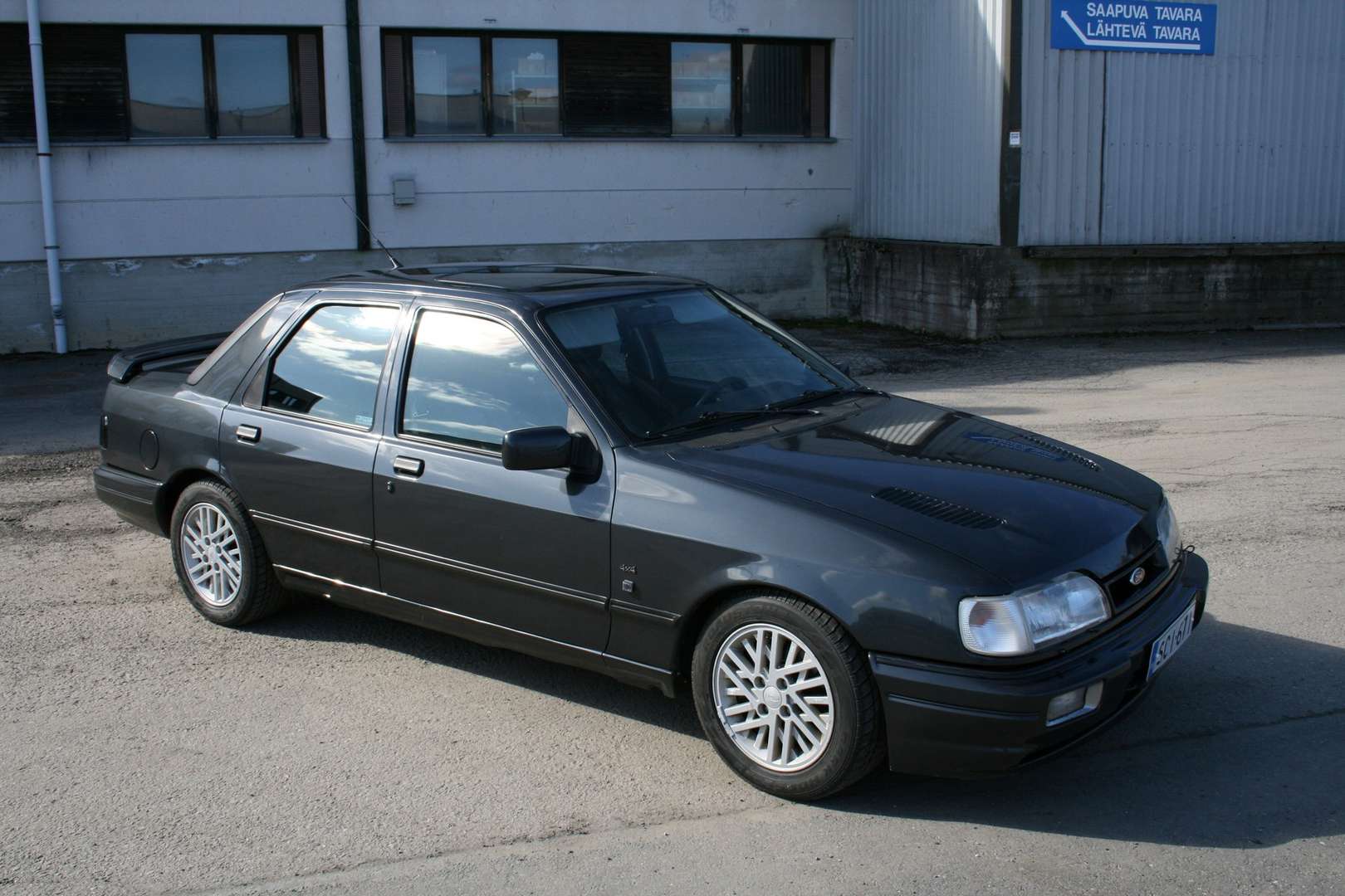 Ford_Sierra_RS_Cosworth