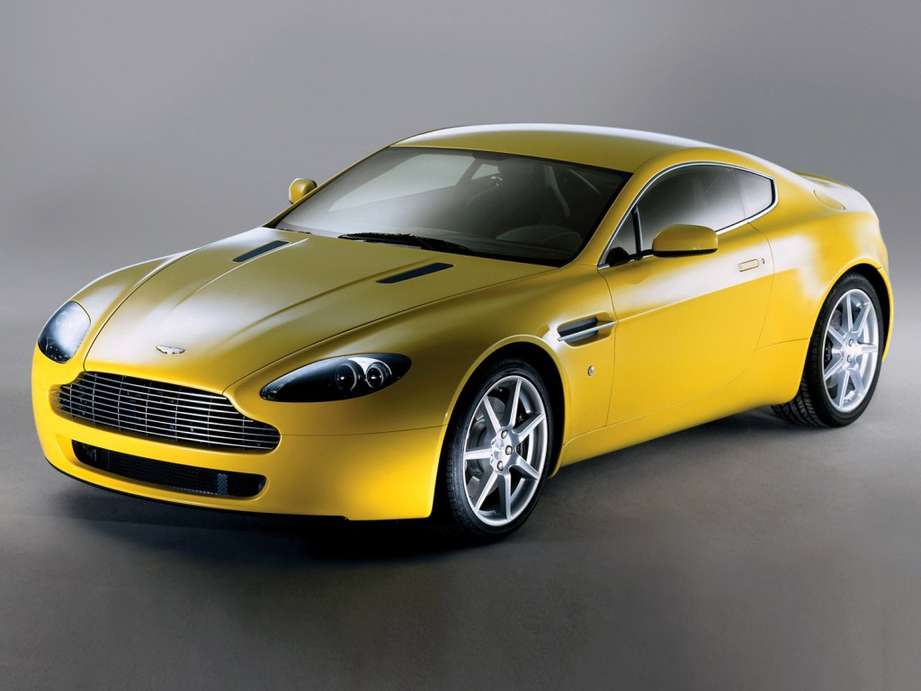 Aston Martin V8 #9529824