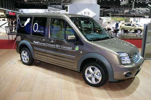 Ford_Tourneo_Connect