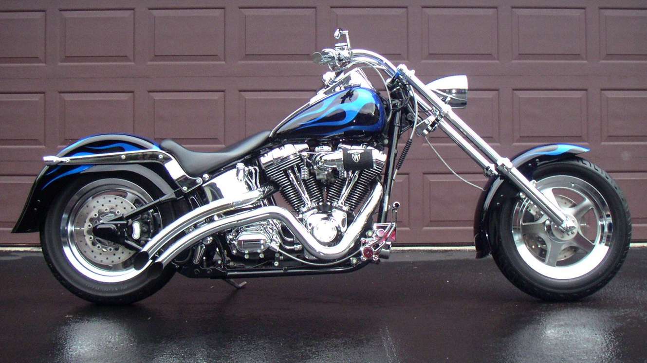 Harley-Davidson Chopper #8223572
