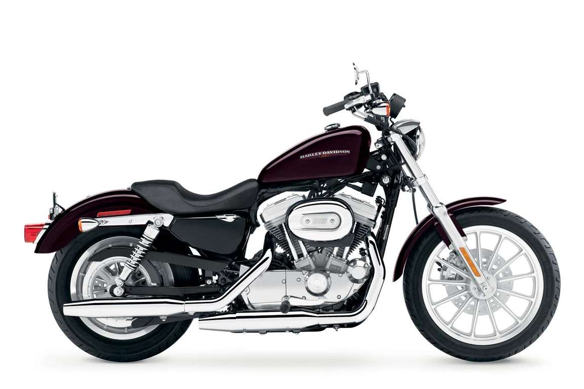 Harley-Davidson Sportster 883 #9937418