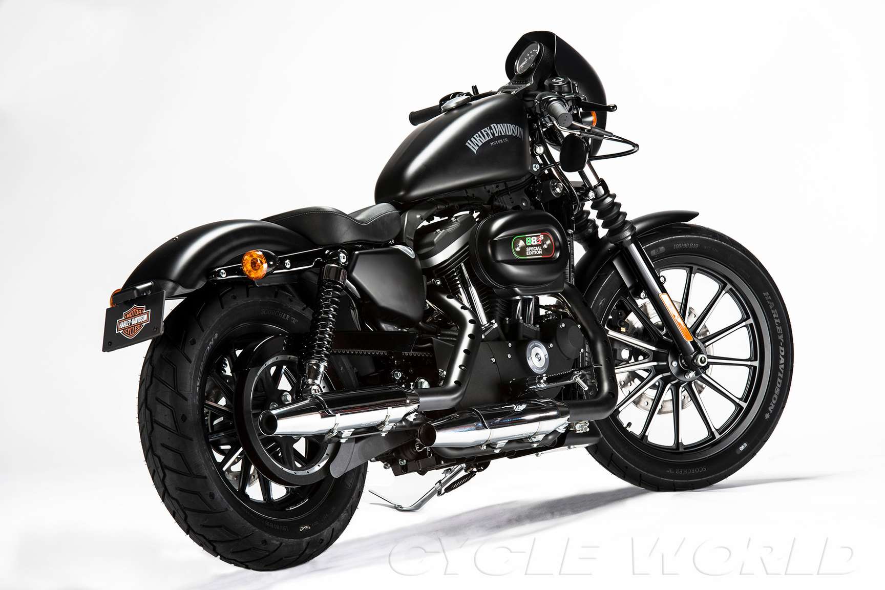 Harley-Davidson Sportster 883 #8260845