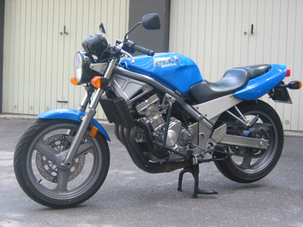 Honda CB-1 #8556326