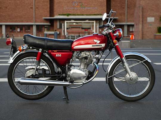 Honda CB 100 #7658701