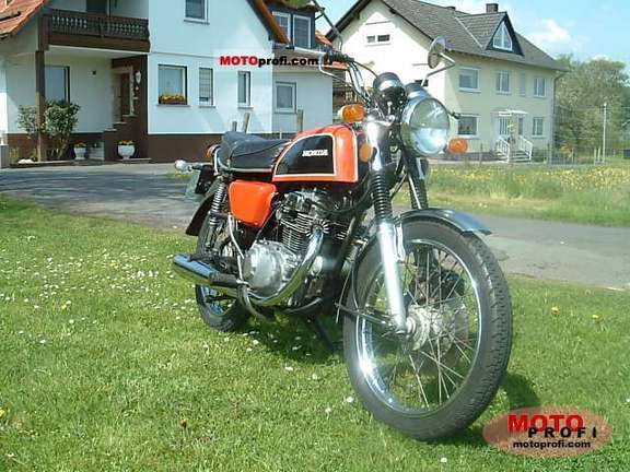 Honda CB 200 #9509303