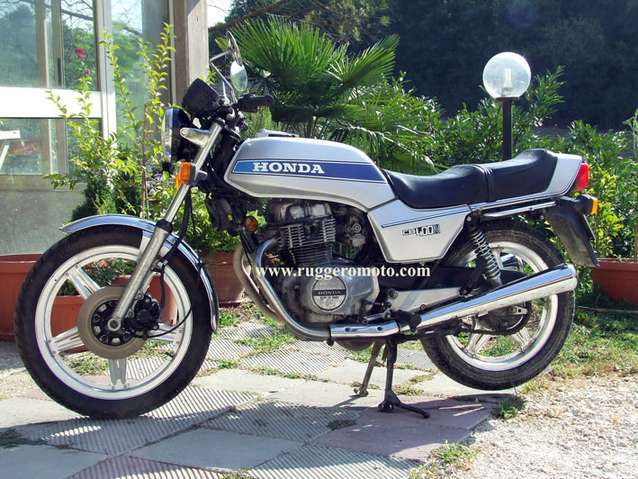 Honda_CB_400_N