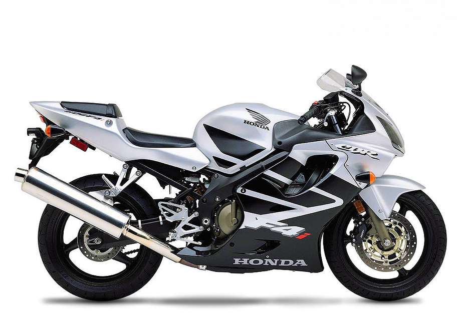 Honda CBR 600 F #8553097