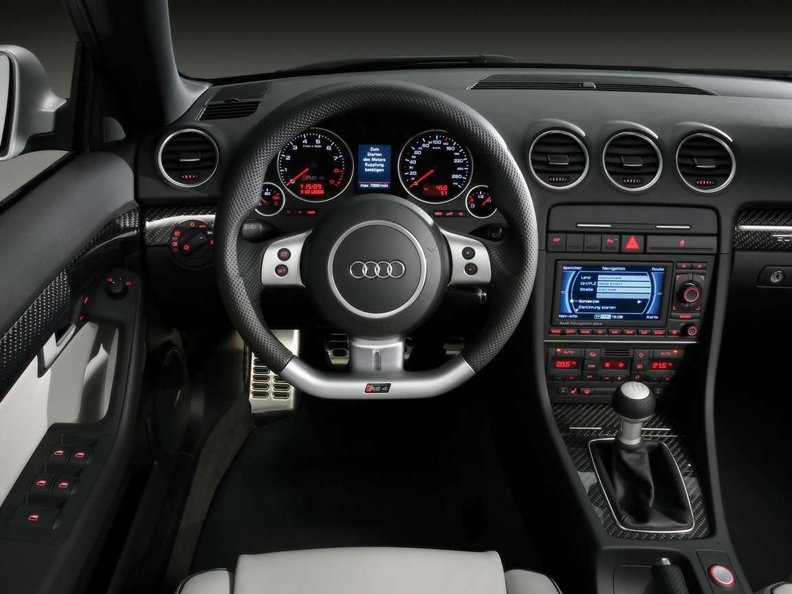 Audi RS 4 #8587706