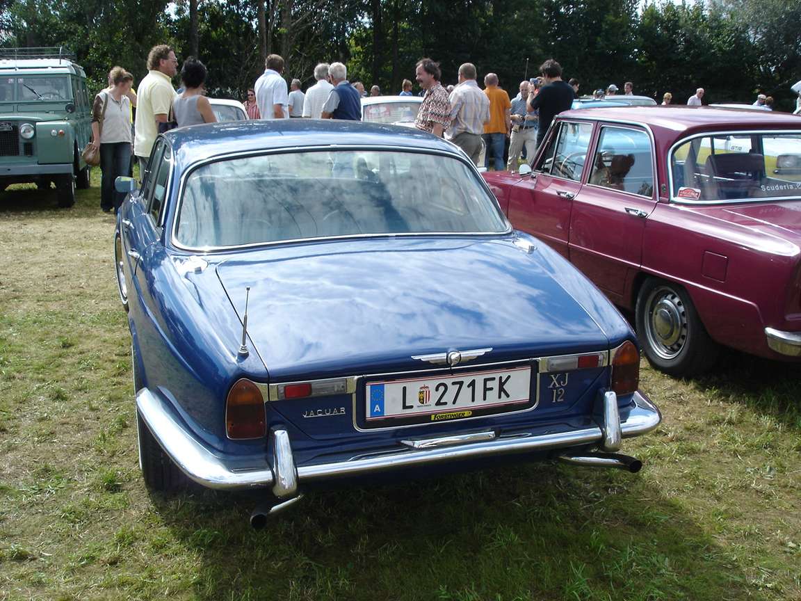 Jaguar_XJ12