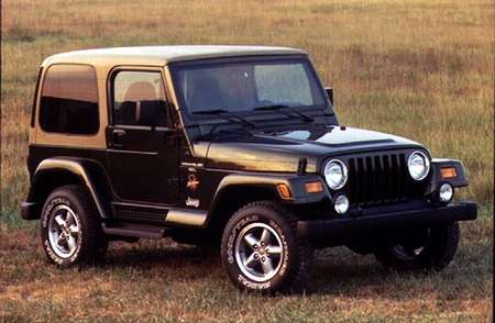 Jeep Wrangler Sahara #8393028