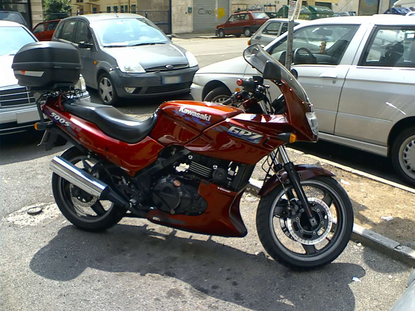 Kawasaki GPZ 500 #9926055