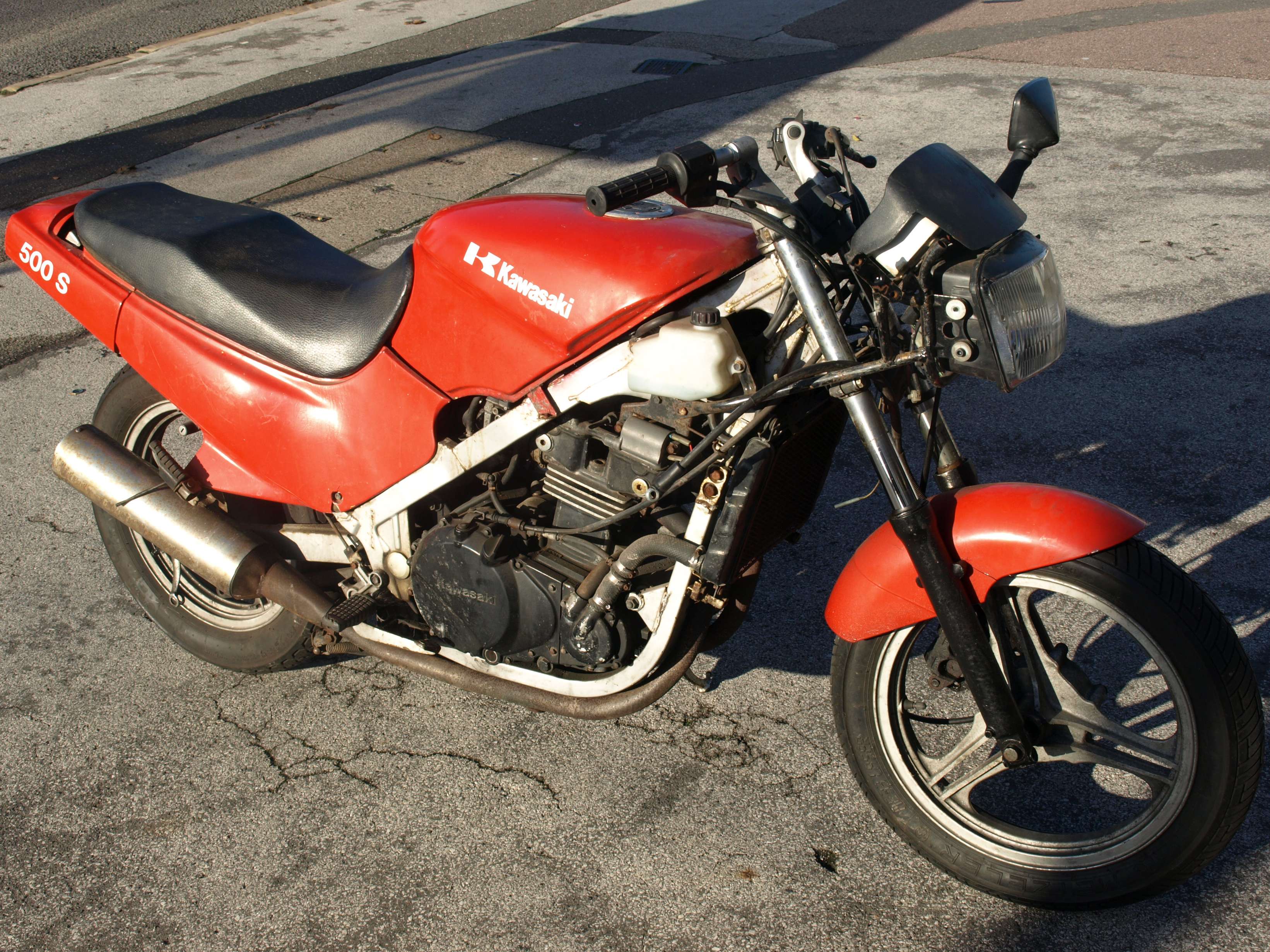 Kawasaki GPZ 500 #9957001