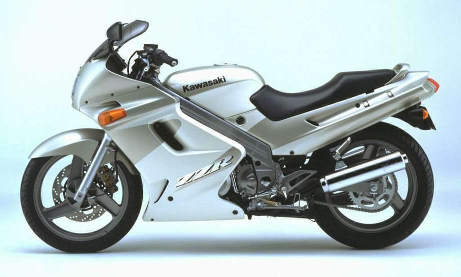 Kawasaki ZZR 250 #9133995