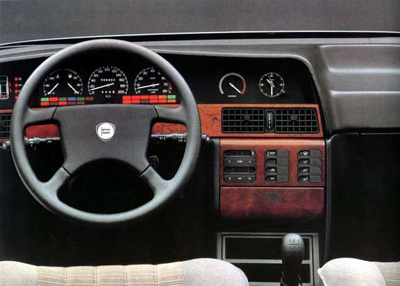 Lancia Dedra #9091616