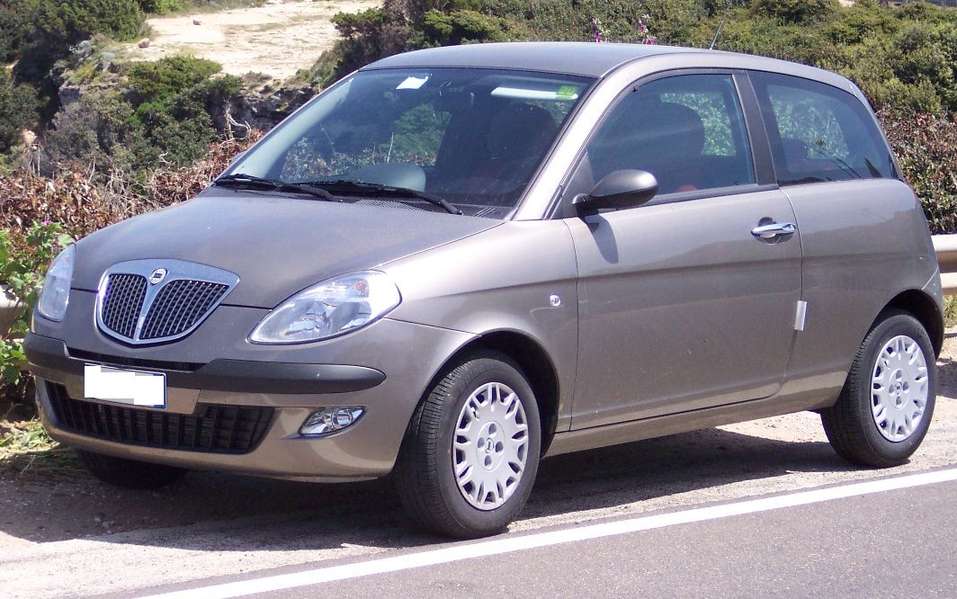 Lancia_Ypsilon