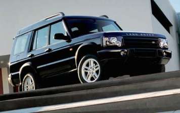 Land-Rover Discovery #8899834