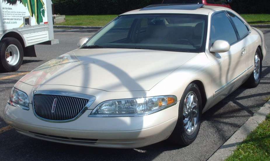 Lincoln Mark VIII #9708491