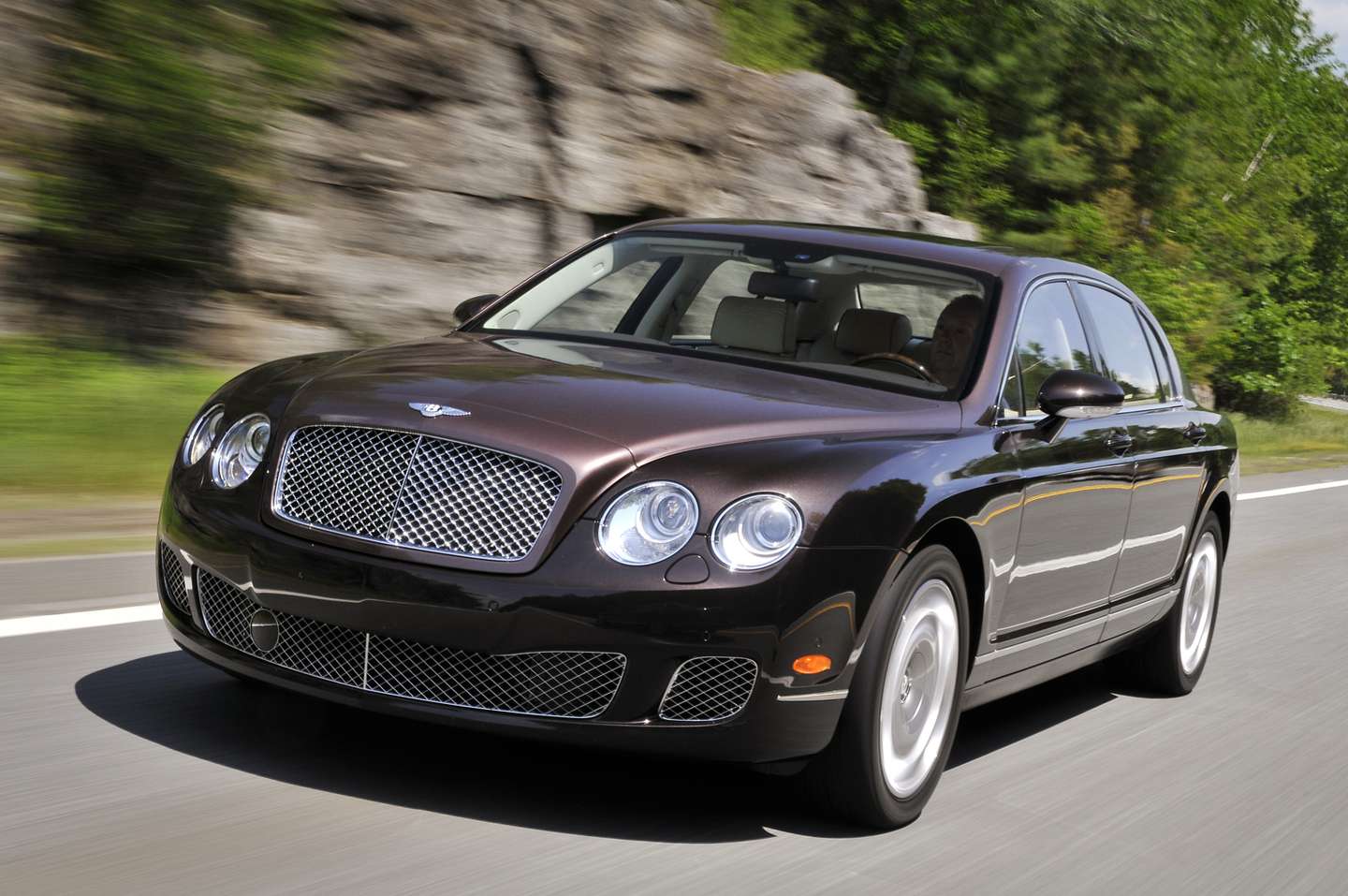 Bentley Continental Flying Spur #8229806