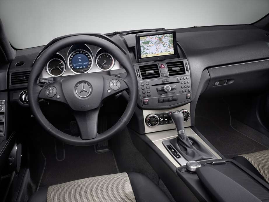 Mercedes-Benz C-Klasse #8965276