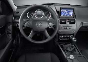 Mercedes-Benz C #8894375