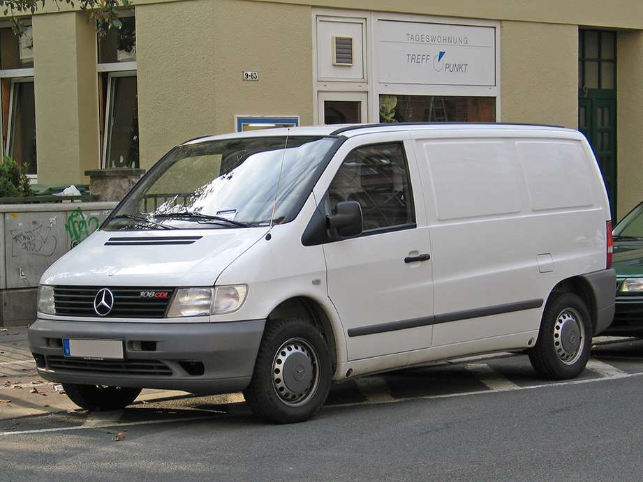 Mercedes-Benz Vito #9414436