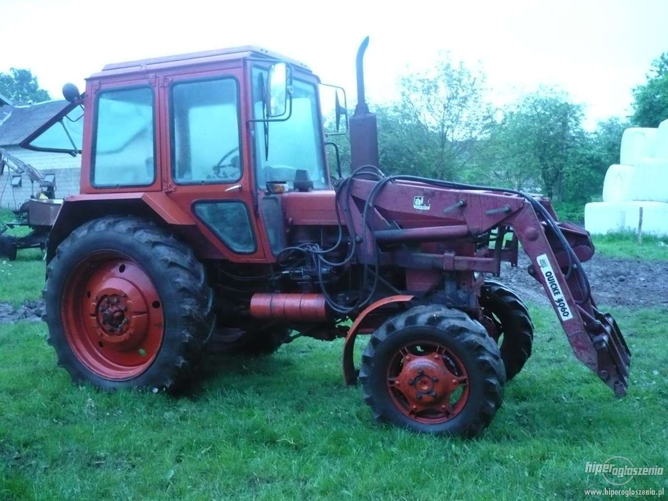 Трактор МТЗ 82 1995 красный