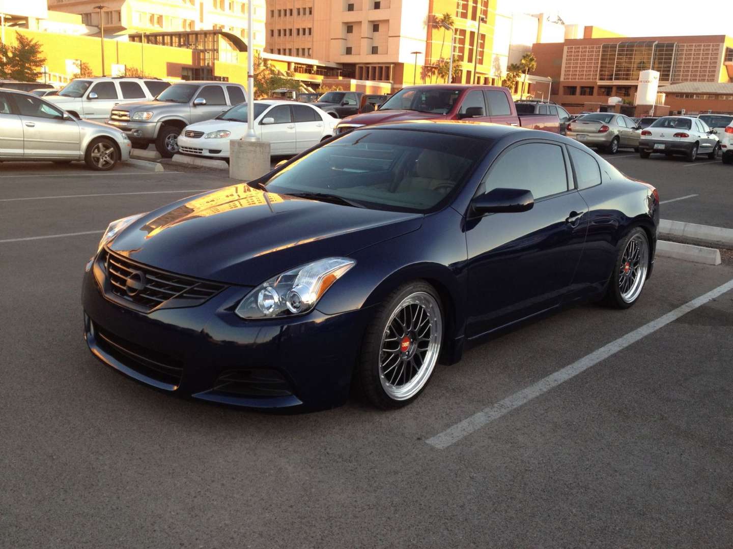 Nissan Altima Coupe #9660773